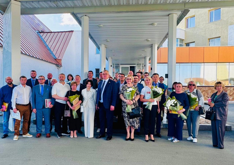    Медики Нижневартовска вновь отправили гуманитарную помощь