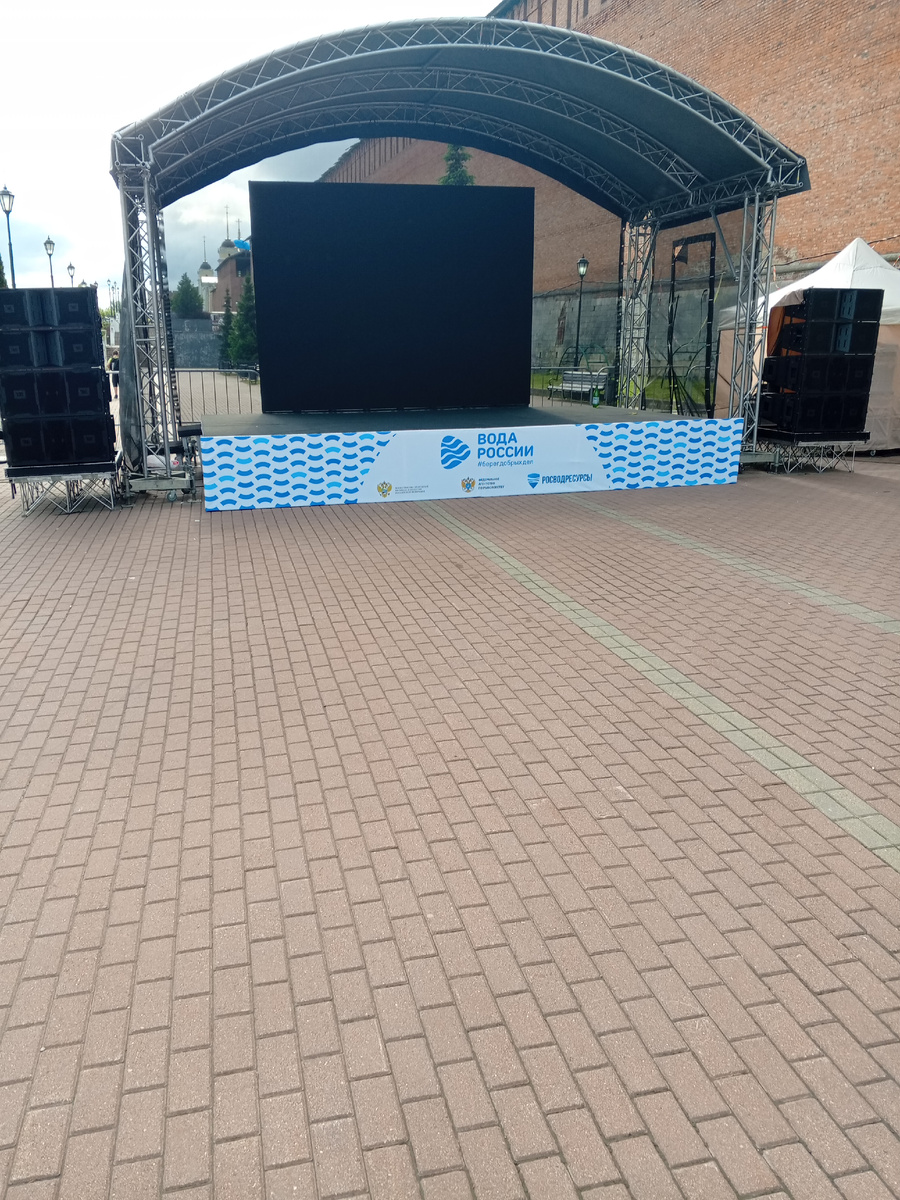 Сцена фестиваля.