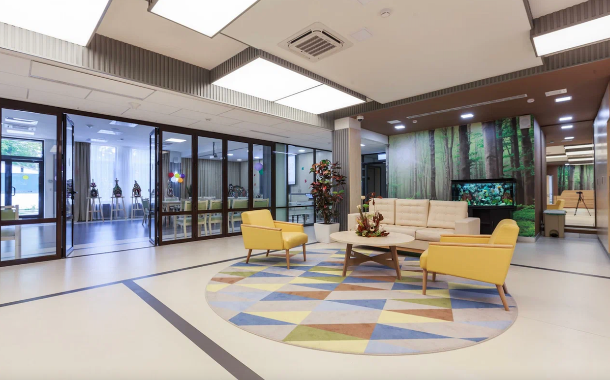 Гериатрический центр "Сениор Групп"