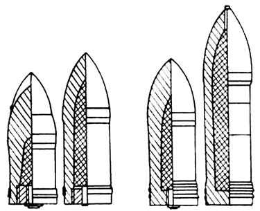 Схемы 305-мм русских (а) и японских (б) снарядов периода Русско-японской войны 1904–1905 годов. В каждой паре слева изображен бронебойный, справа — фугасный снаряд (Балакин С.А. Морские сражения Русско-японской войны. — М., 2004)