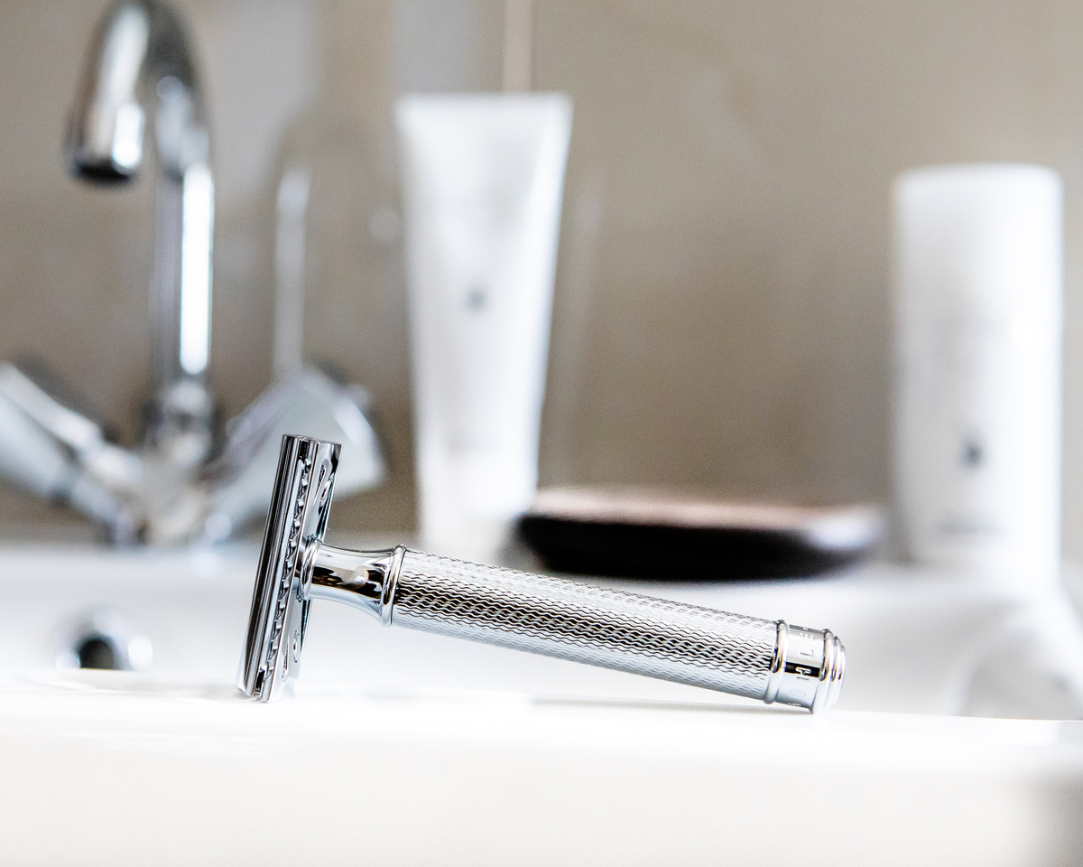 Т-образная бритва MUEHLE TRADITIONAL, хром, closed comb на britvology.ru