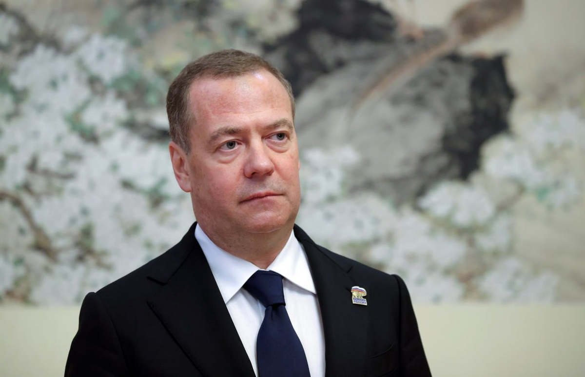 Дмитрий Медведев