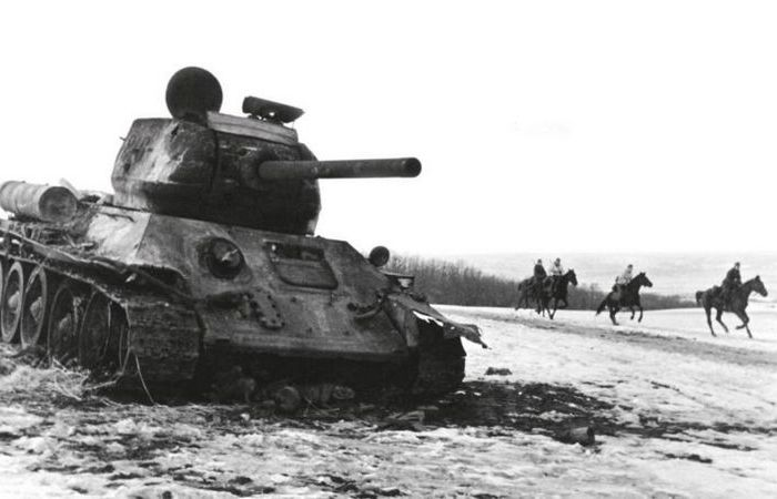 Подбитый танк