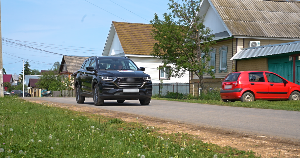 Ветеран СВО из Удмуртии обкатывает новый автомобиль с ручным управлением