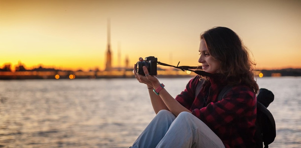 Выгодно продать фотоаппарат можно в Best Photo