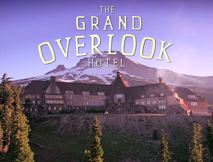 Прекрасный отель "Оверлук" из книги "Сияние"