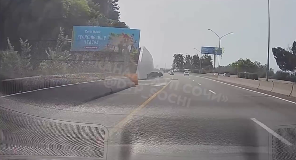    Фото: Telegram/ДТП Сочи