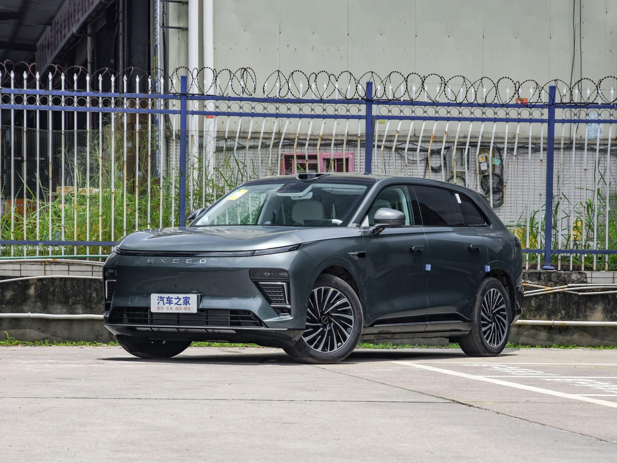  Кроссовер Sterra (Star Era) ET в исполнении для китайского рынка