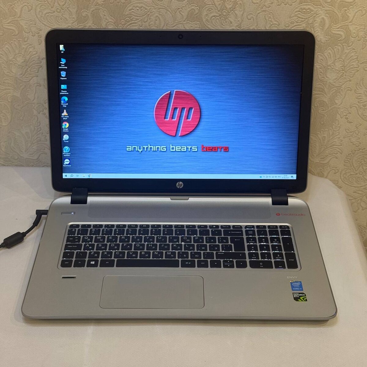 HP Envy 17-k251na