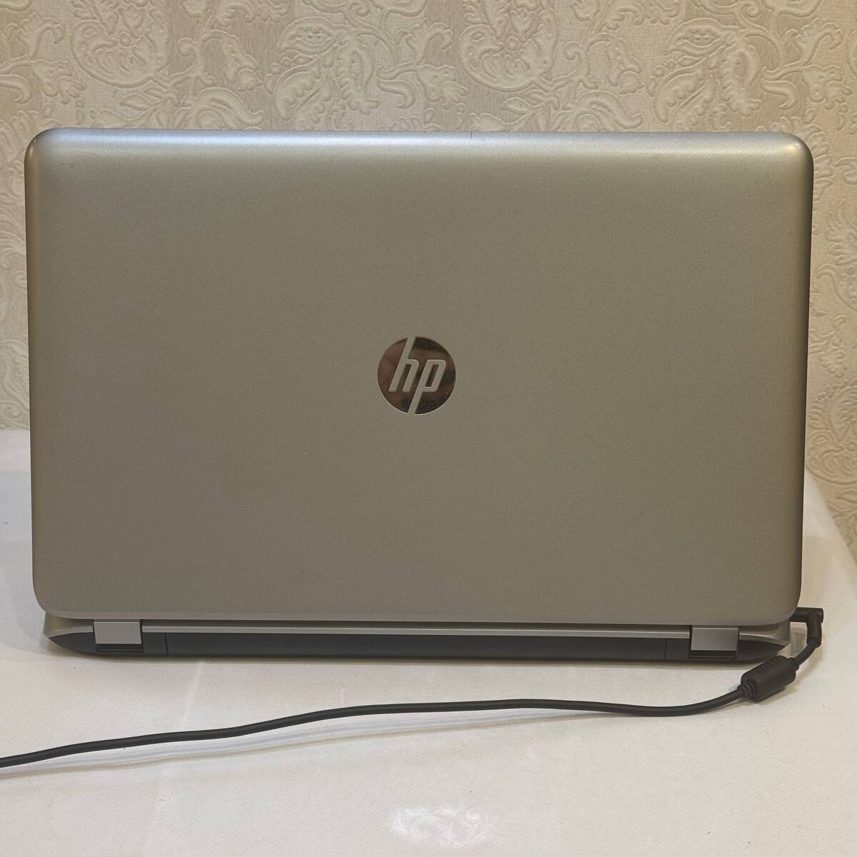 HP Envy 17-k251na