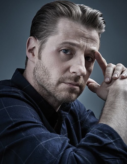 Бен Маккензи предоставлено Гэвином Бондом