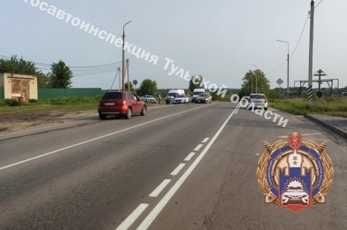    В Донском два автомобиля столкнулись из-за выезда на встречную полосу