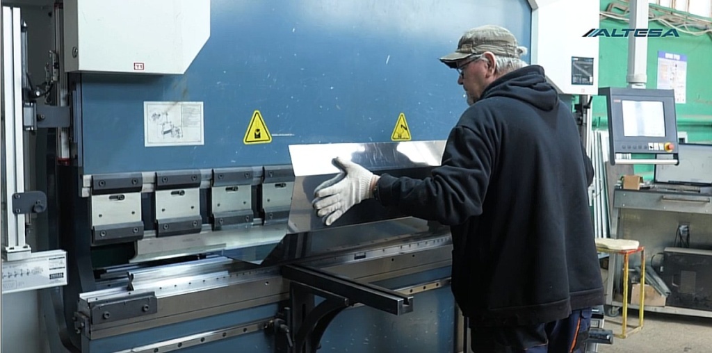 Оператор за новым станком