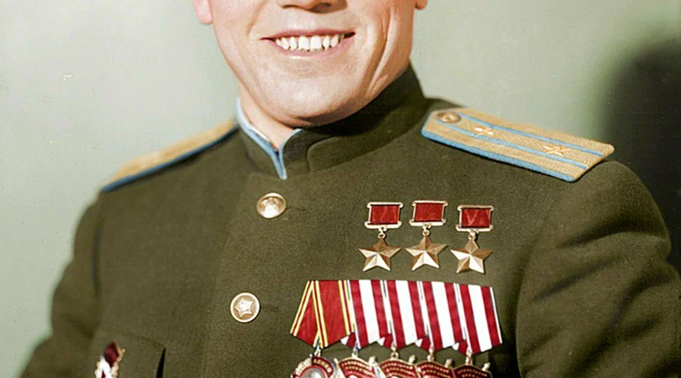 «Стиснул зубы и думаю: "Если не собью, то буду таранить!"» Героическая история легендарного аса Ивана Кожедуба