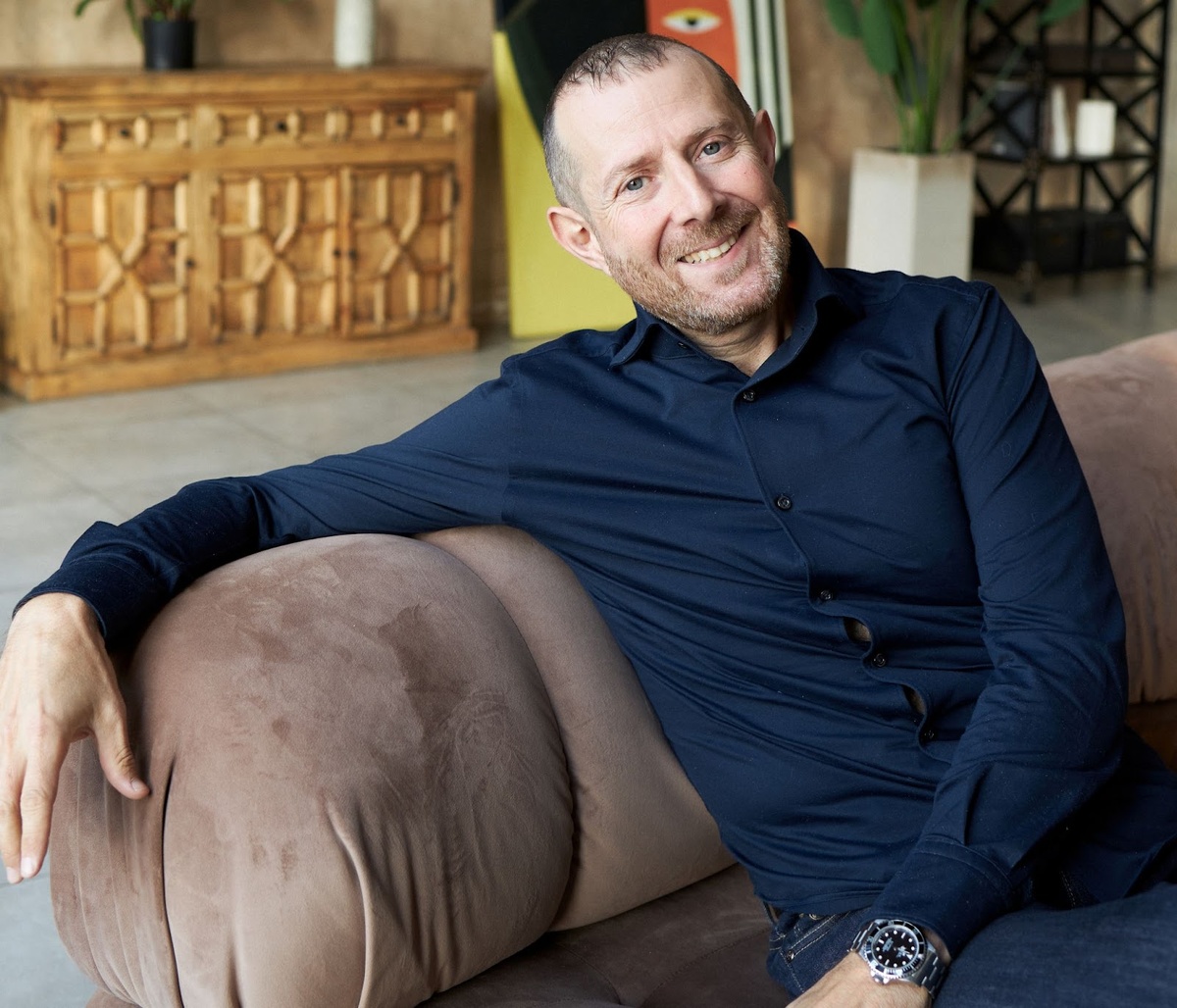 Если клиент чего-то опасается, напрямую спросите: «Расскажите, что конкретно вас смущает в этой сделке?».