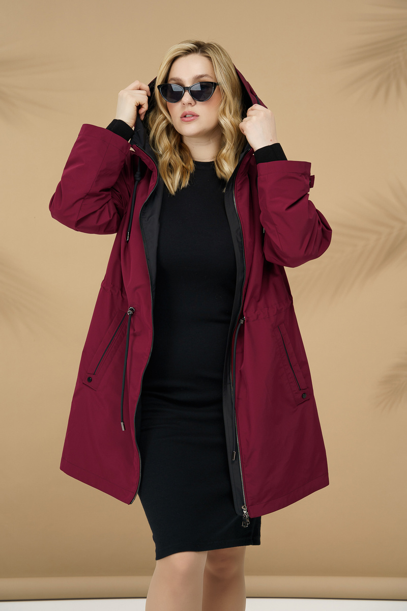 Женская ветровка в бордовом цвете plus size