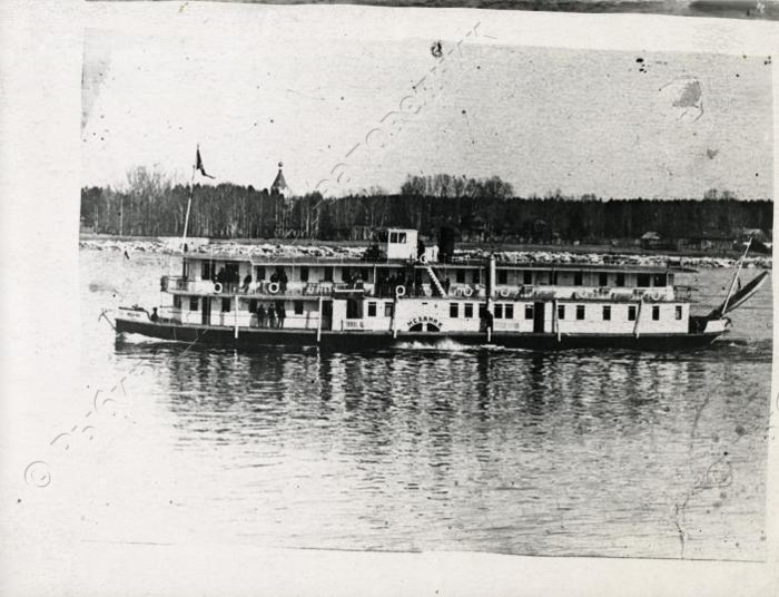 Волжский пароход «Механик», где проходил практику речник Юрий Андропов. Фото из архива Рыбинского музея-заповедника.