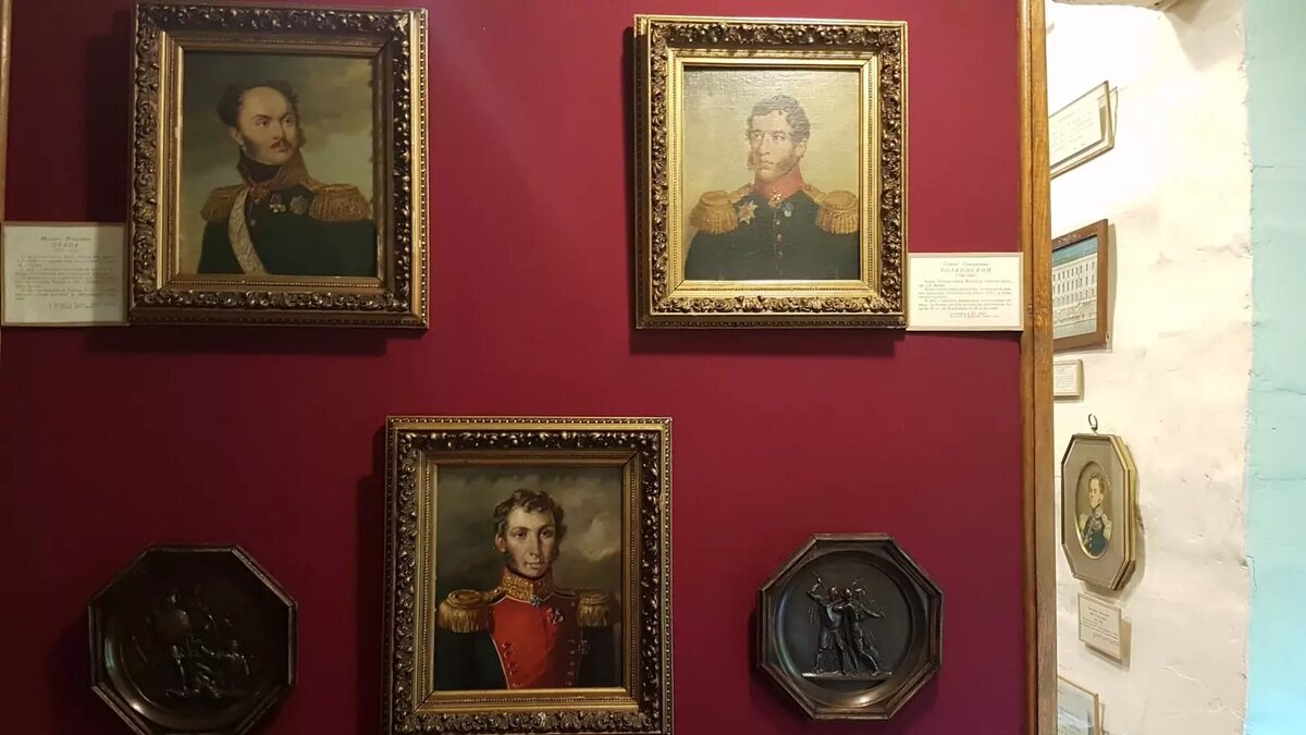 Листайте вправо, чтобы увидеть больше изображений