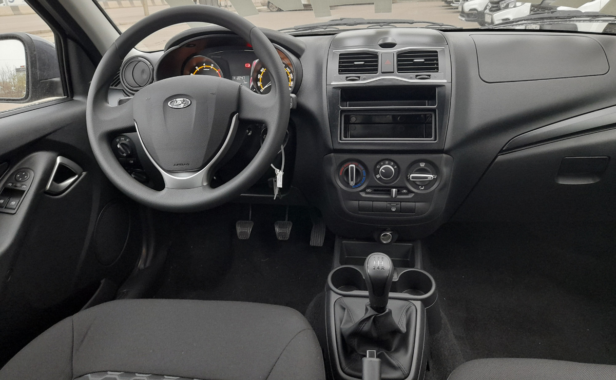 Пример салона в комплектации Classic`24/Classic`24 Кондиционер