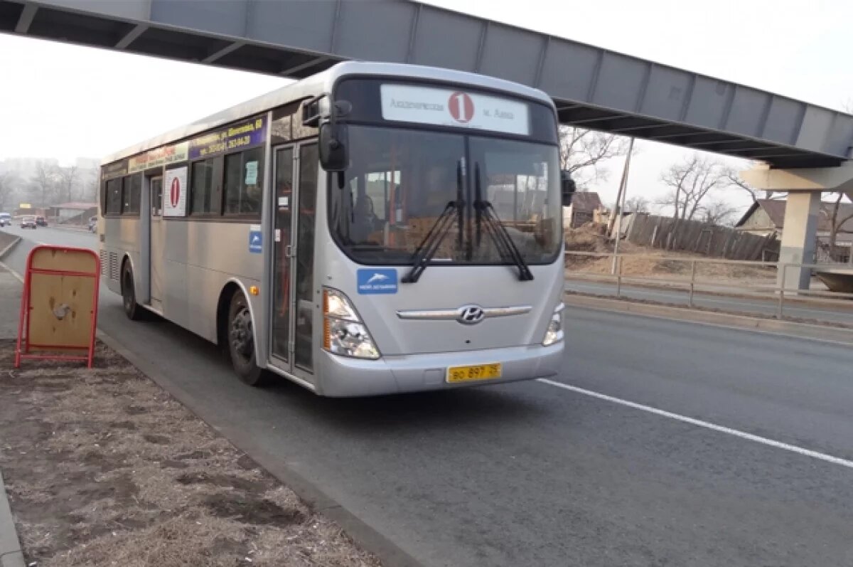    Автобусы и маршрутка временно поедут в Новосибирске по другой трассе