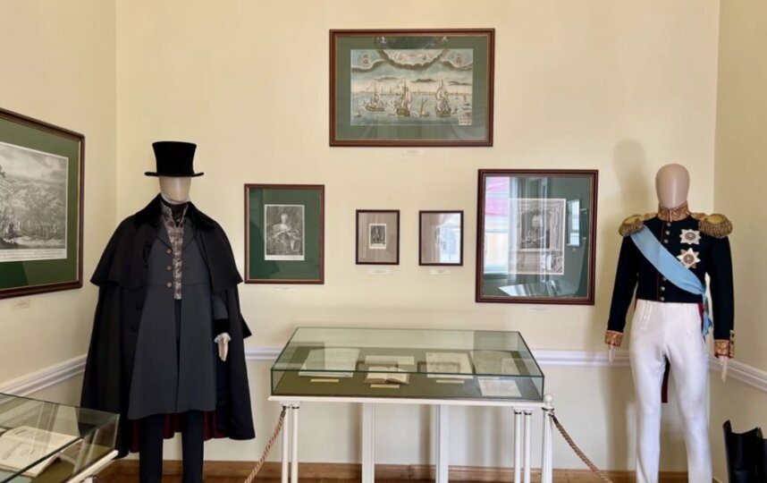    Выставка костюиов"Пророк. История Александра Пушкина"museumpushkin.ru