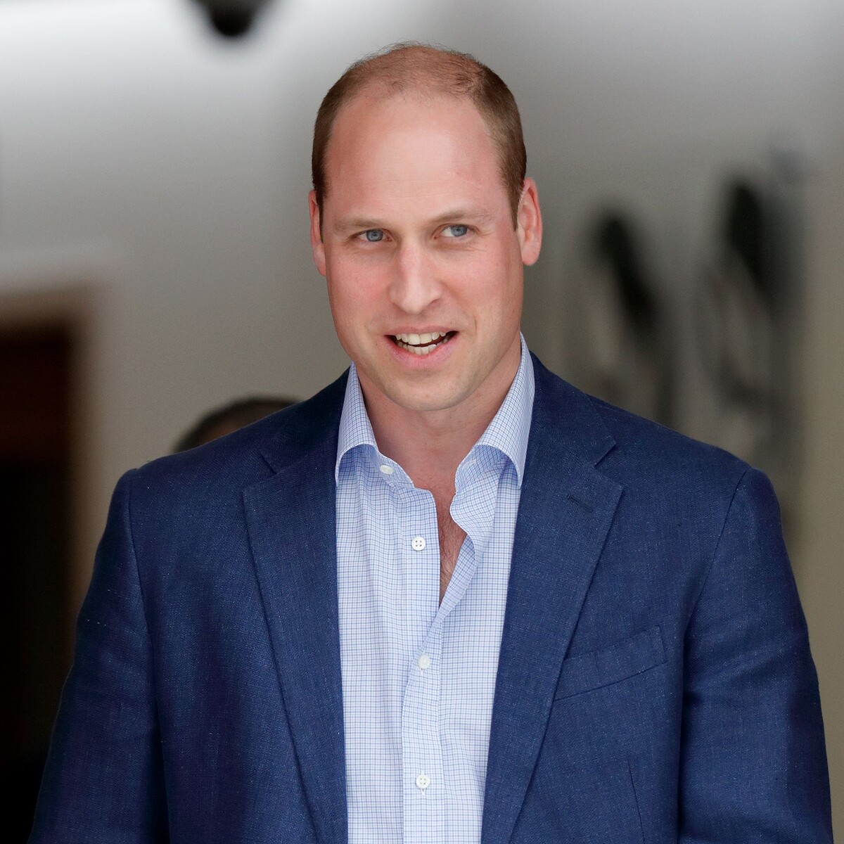 Аккурат такой пиджачишко и был! Фото https://media.tatler.com.