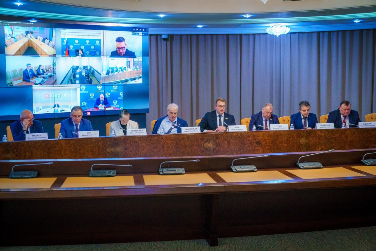    В Ханты-Мансийске состоялось заседание Комиссии Парламентского Собрания Союза Беларуси и России