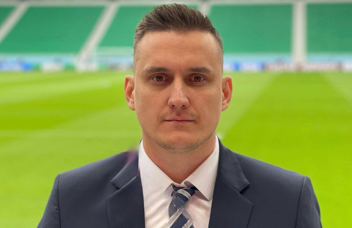     Максим Пономарев