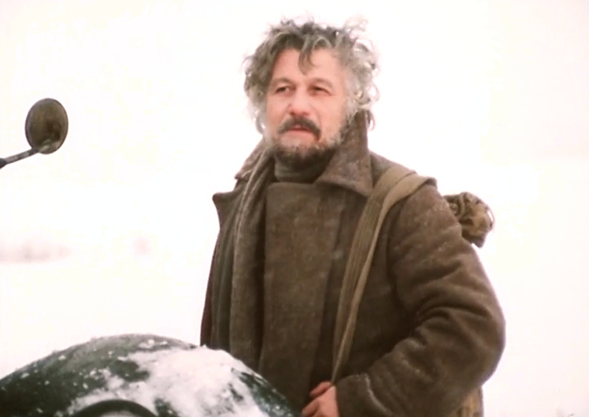 Кадр из телефильма "Возвращение Будулая", 1986 г., режиссер Александр Бланк, сценаристы Александр Бланк, Наталья Калинина, Александр Марьямов, композиторы Игорь Кантюков, Валерий Зубков (скриншот)