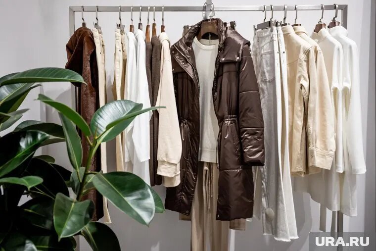 На Lime, Befree и 12STOREEZ пришлось больше половины от общего объема продаж среди отечественных брендов одежды. Фото: Наталья Чернохатова © URA.RU