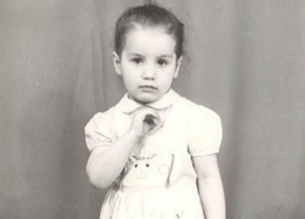 Виктория Дайнеко в детстве