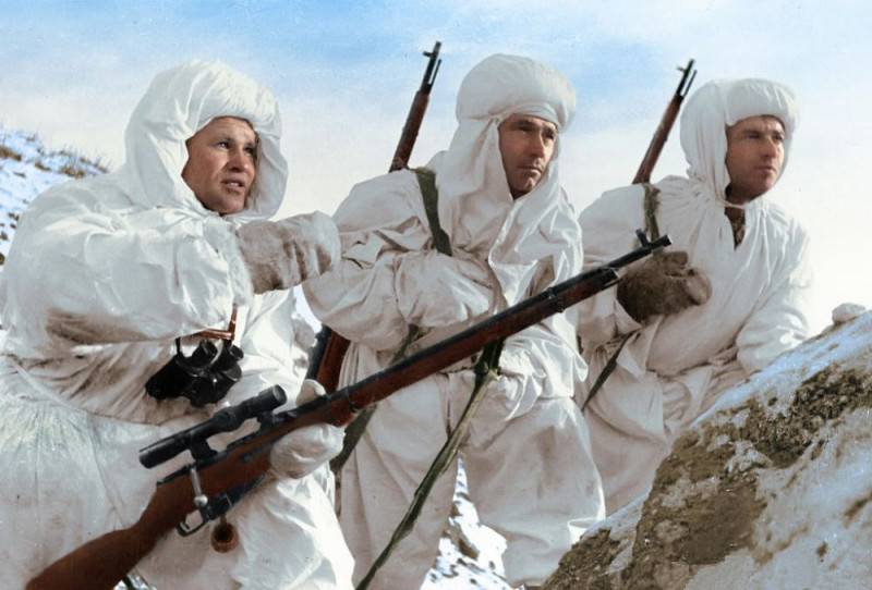 Военный Сталинград на редких цветных фотографиях
