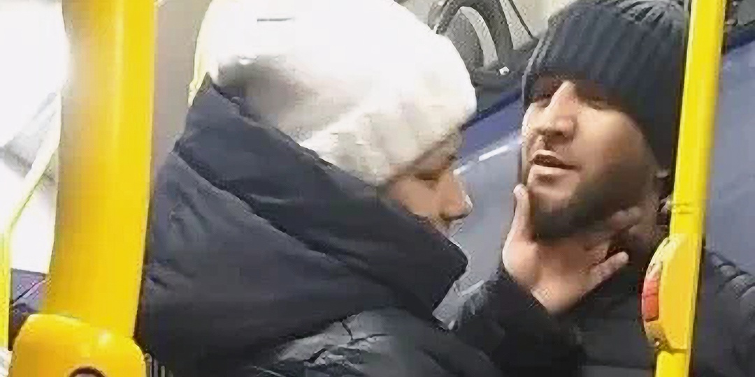 "Гости из Средней Азии не хотели платить за проезд автобусе", - сказал пассажир и объяснил почему так произошло