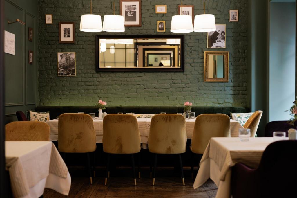 Интерьер ресторана Cacio e Pepe