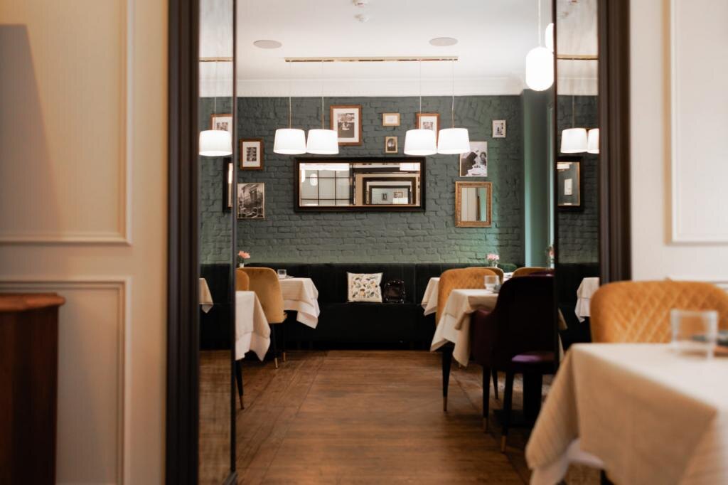 Интерьер ресторана Cacio e Pepe