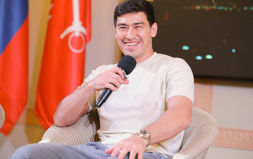    Игорь Акимов