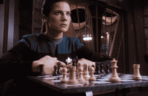 Источник https://images.chesscomfiles.com/uploads/v1/images_users/tiny_mce/Kekunu/phpZ0HxVk.gif