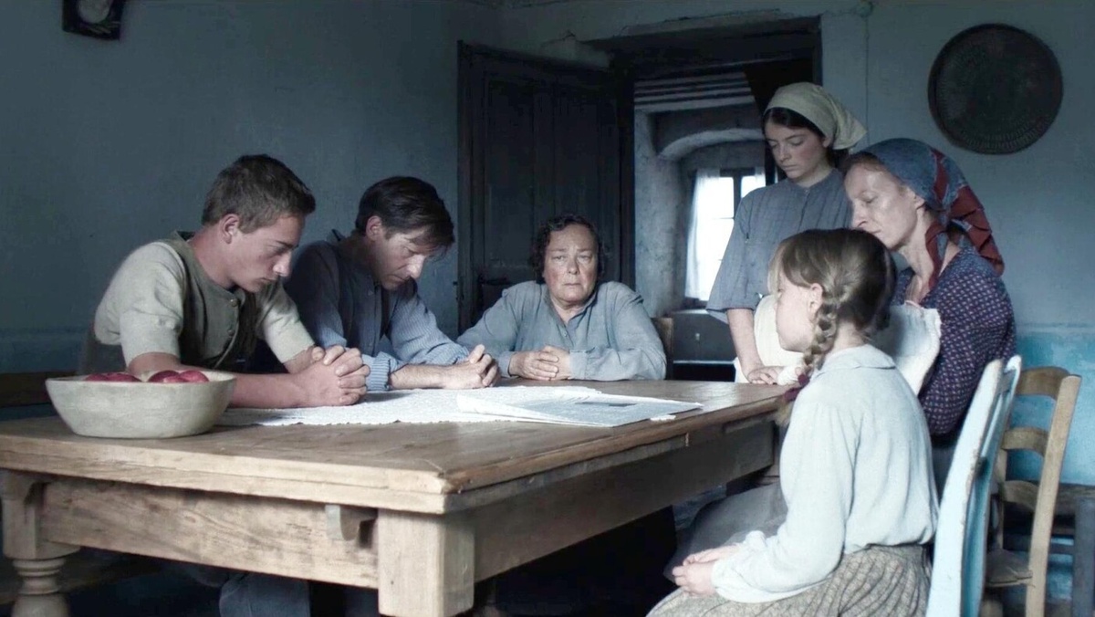 Кадр из фильма «Горная невеста», 2024 год, режиссер Маура Дельперо