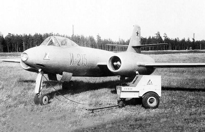 Истребитель И-211./ Фото: авиару.рф