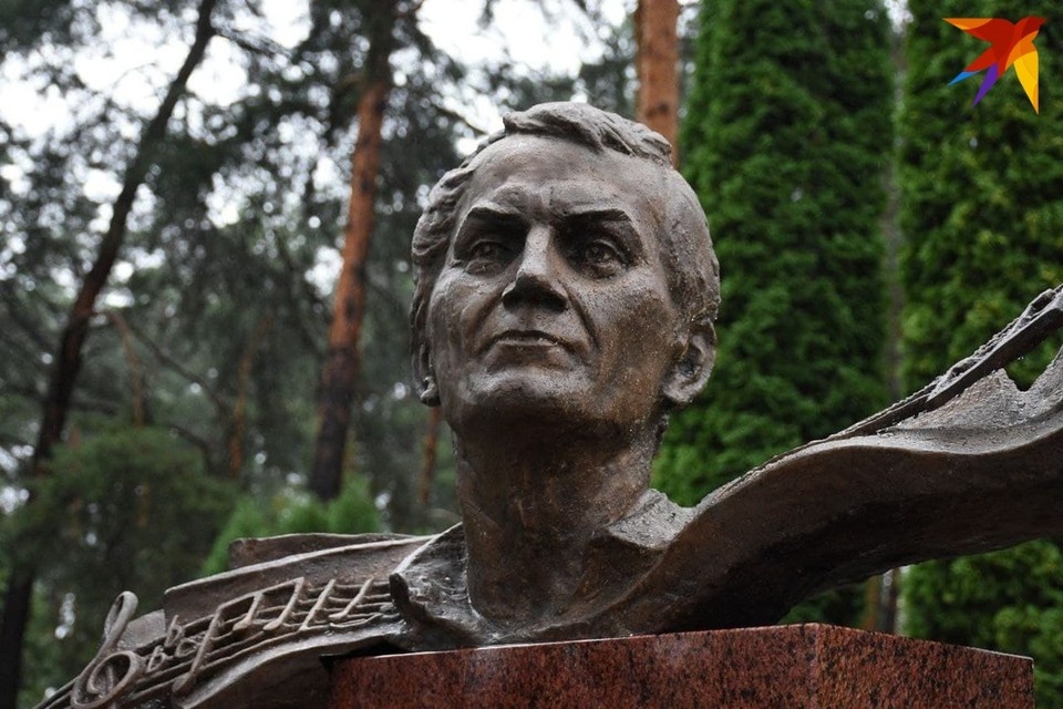    Памятник Игорю Лученку на Восточном кладбище. Фото: архив КП