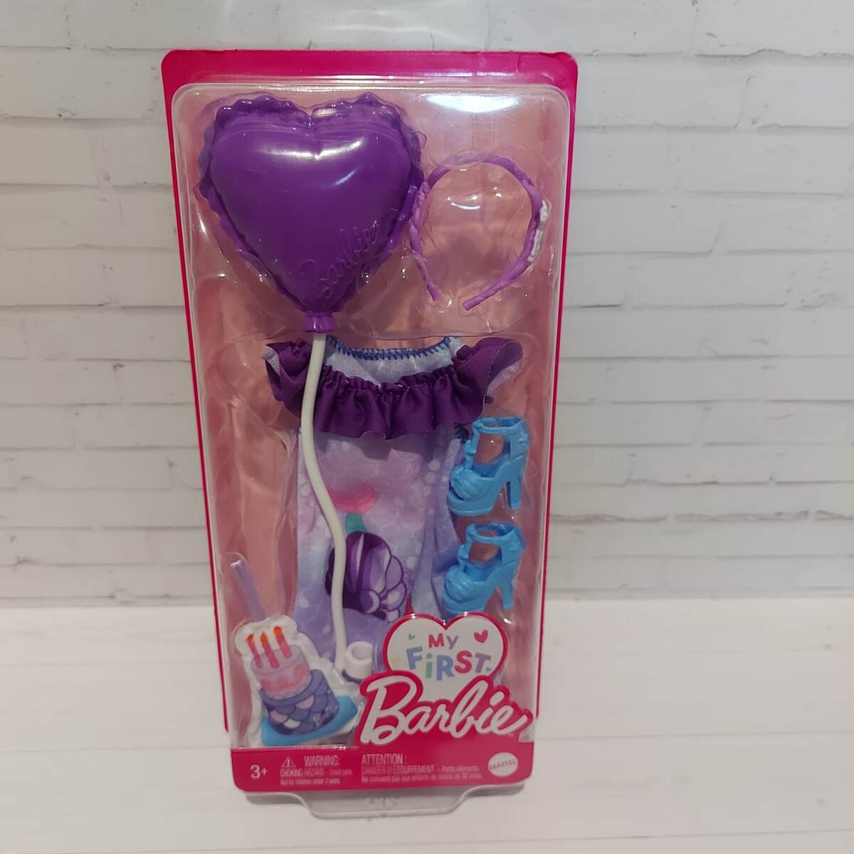 Наборы одежды и аксесуаров для кукол My First Barbie