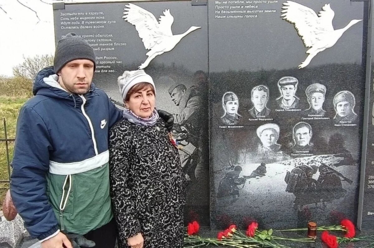    Братская могила воинского мемориала в Тушино, где похоронен Павел Михайлович Зуев.