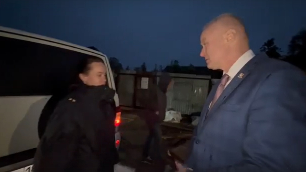    Мэр Пыть-Яха вызвал в местный приют для животных полицию, когда нашёл трупы собак