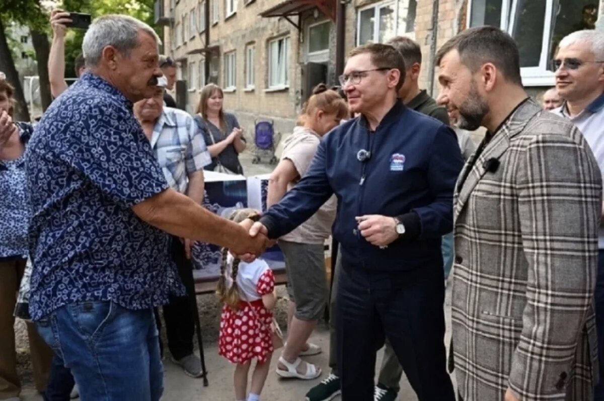    Строители из Ямала полностью восстановили три жилых дома в Авдеевке