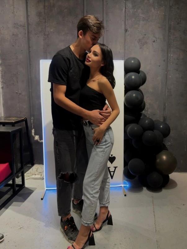 Листайте вправо, чтобы увидеть больше изображений