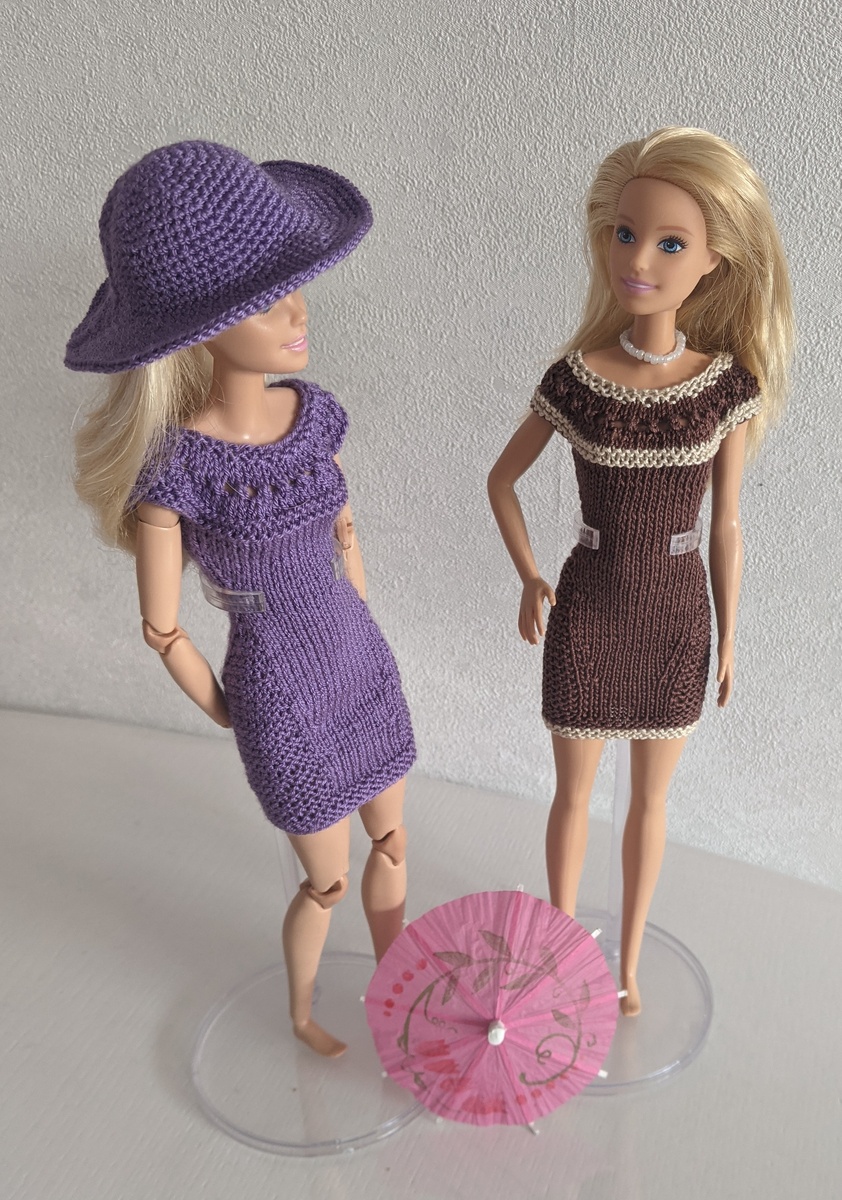 Платье спицами для куклы Барби 