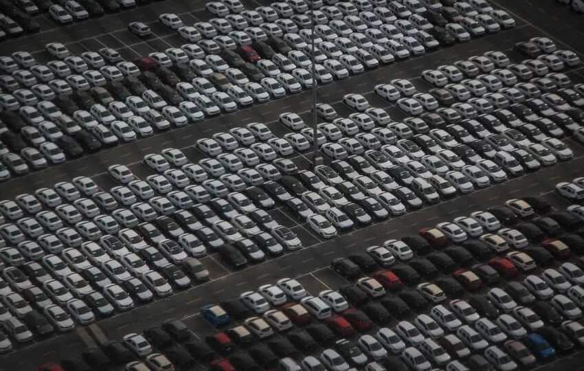 В Казахстане запустят два завода по производству авто