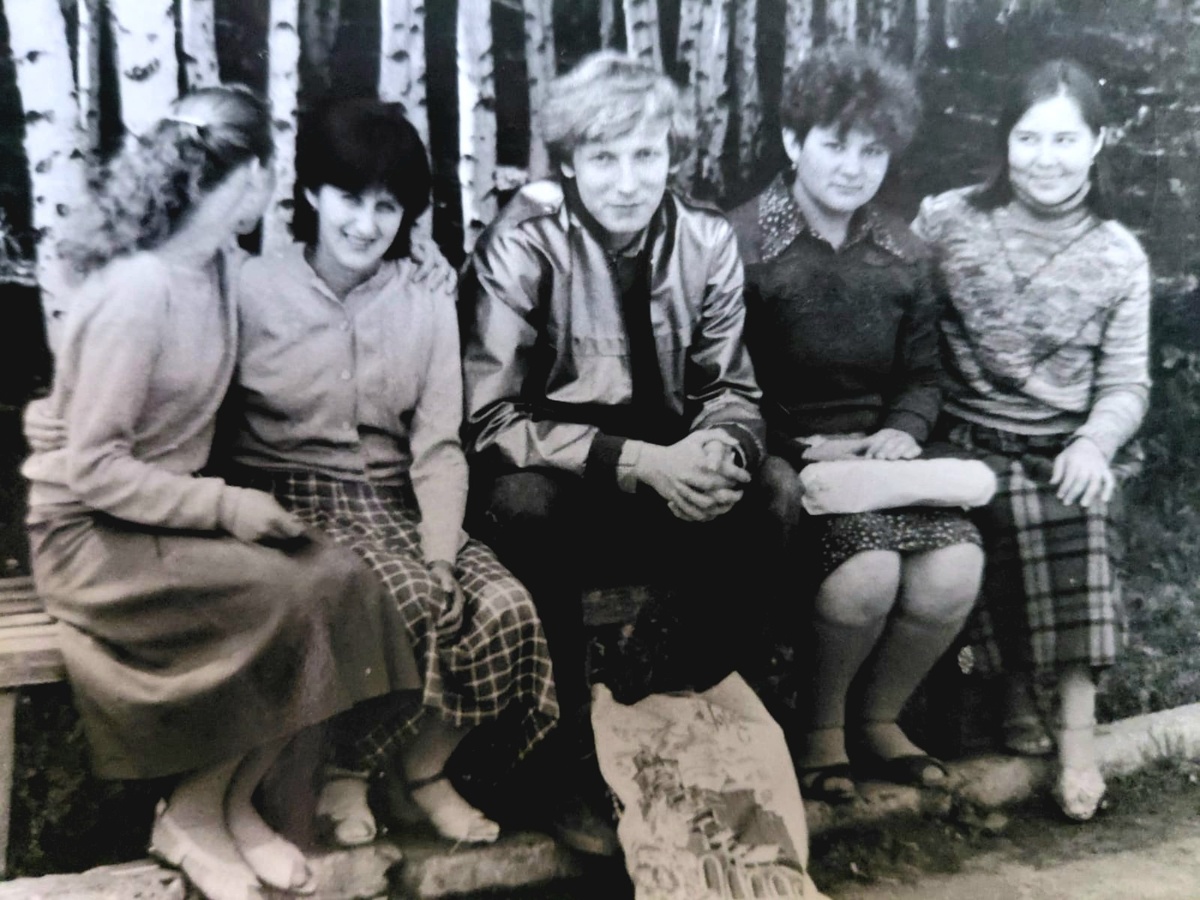 1986 г. По дороге на работу в первый лагерь студенческой практики «Хопёр» вместе со спутницами-практикантками