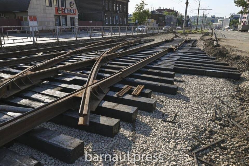   Ремонт трамвайных путей в Барнауле. Источник: Администрация Барнаула