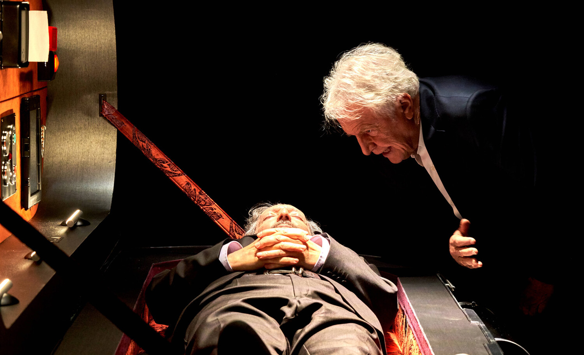 Кадр из фильма "Париж-мариж".